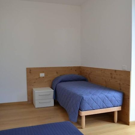 Appartamento Casa Alpi Malè Екстериор снимка