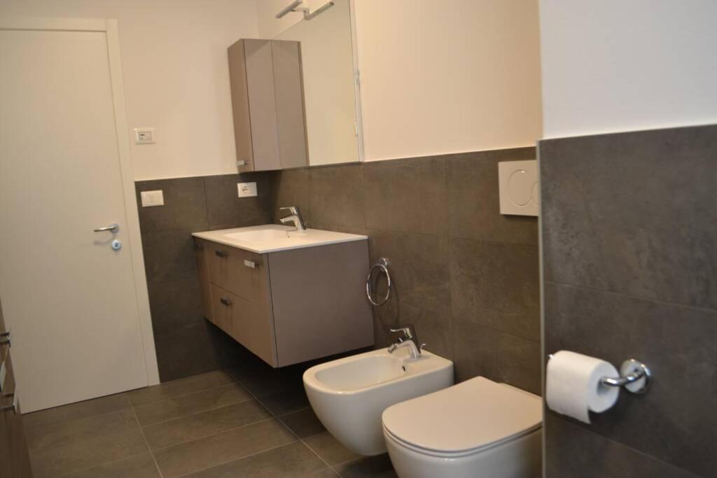 Appartamento Casa Alpi Malè Екстериор снимка